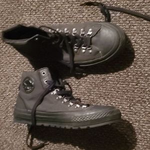 Converse Boots size 11.5